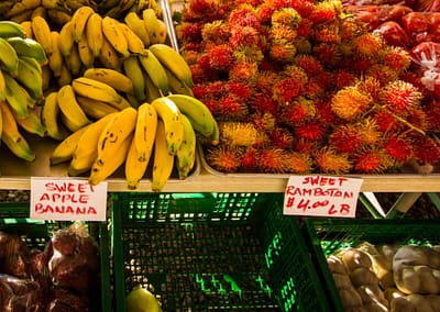Fruit fruit at the Hilo Farmer's Market.