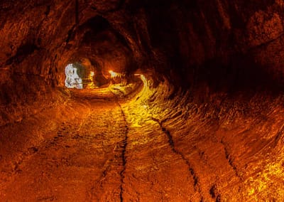 Inside Thurston Lava Tube.